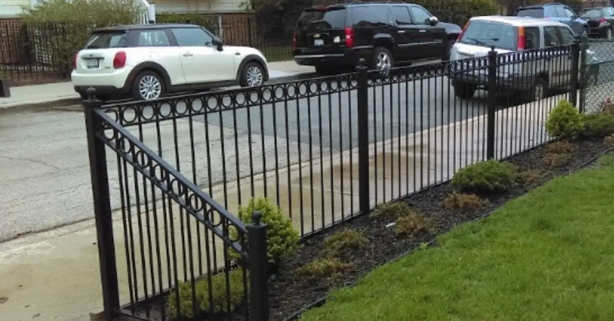 Steel Fencing in Franklin Park, IL