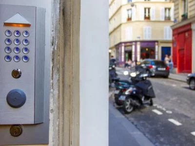 complex-intercom-system-chicago