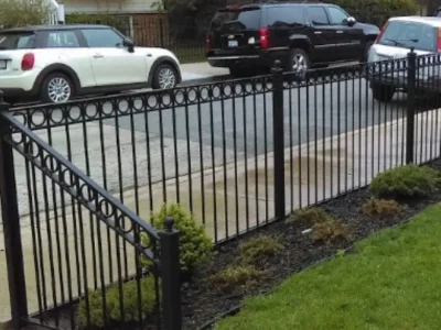 steel-fence-in-garden-chicago-